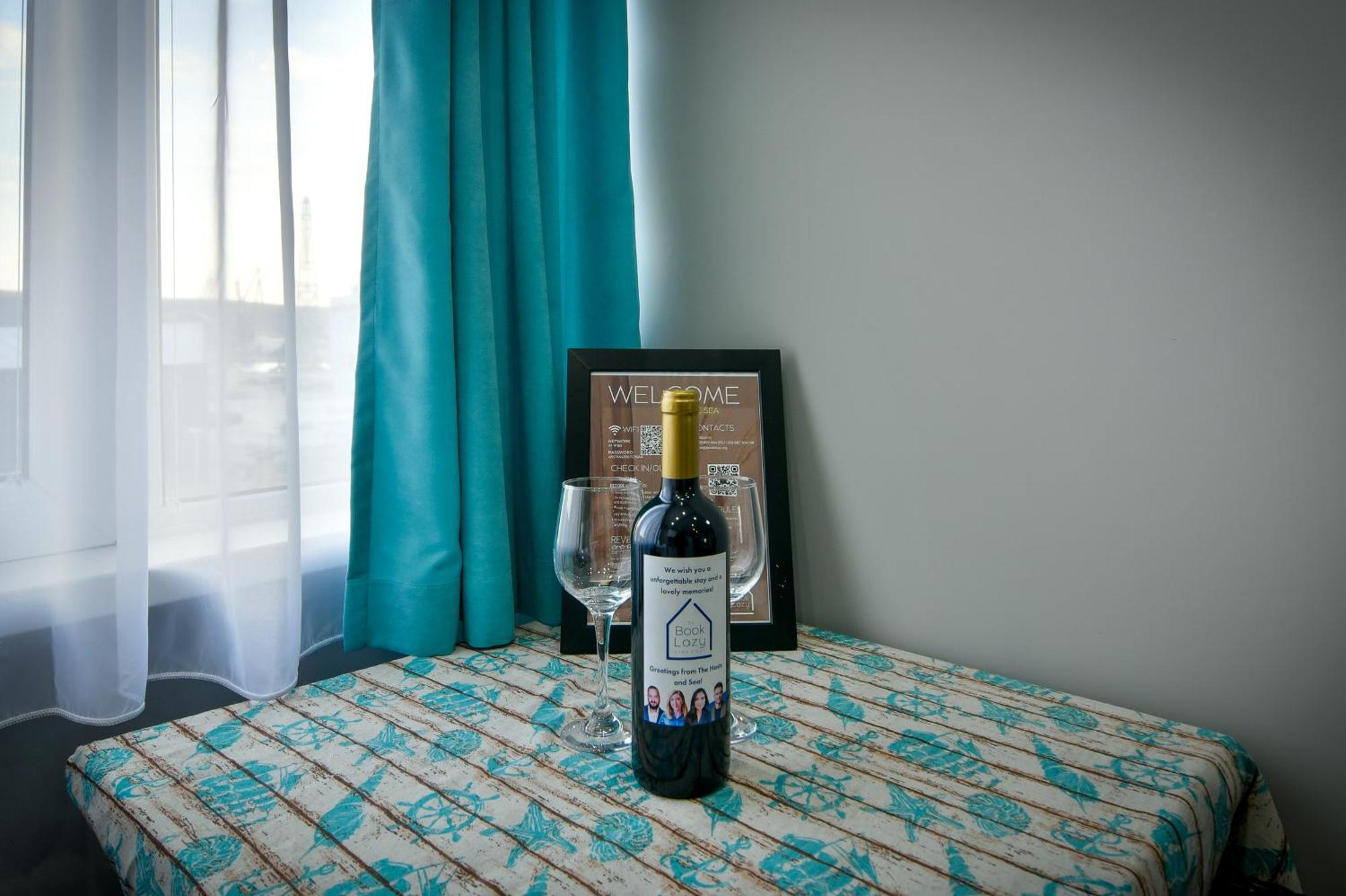 By The Sea - With Free Parking Varna